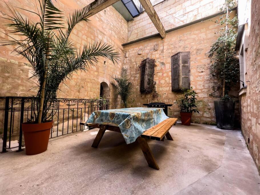 Maison Traditionnelle Centre Montsoreau Extérieur photo